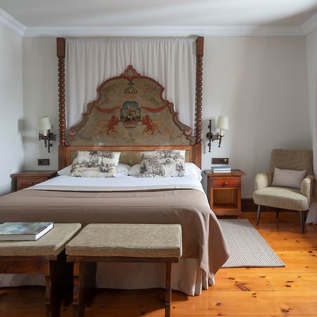Parador De Gredos Наваредонда де Гредос Екстериор снимка