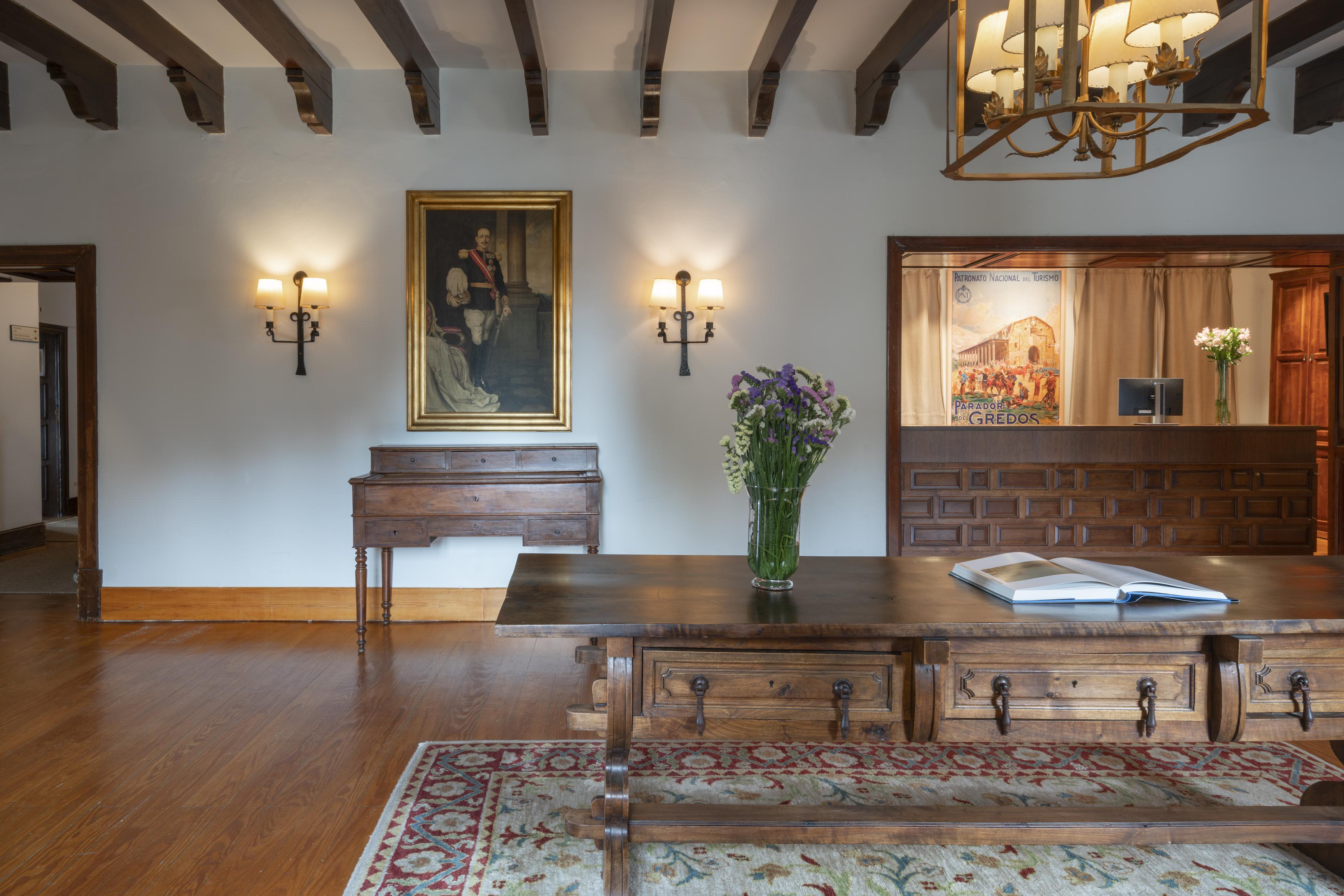 Parador De Gredos Наваредонда де Гредос Екстериор снимка
