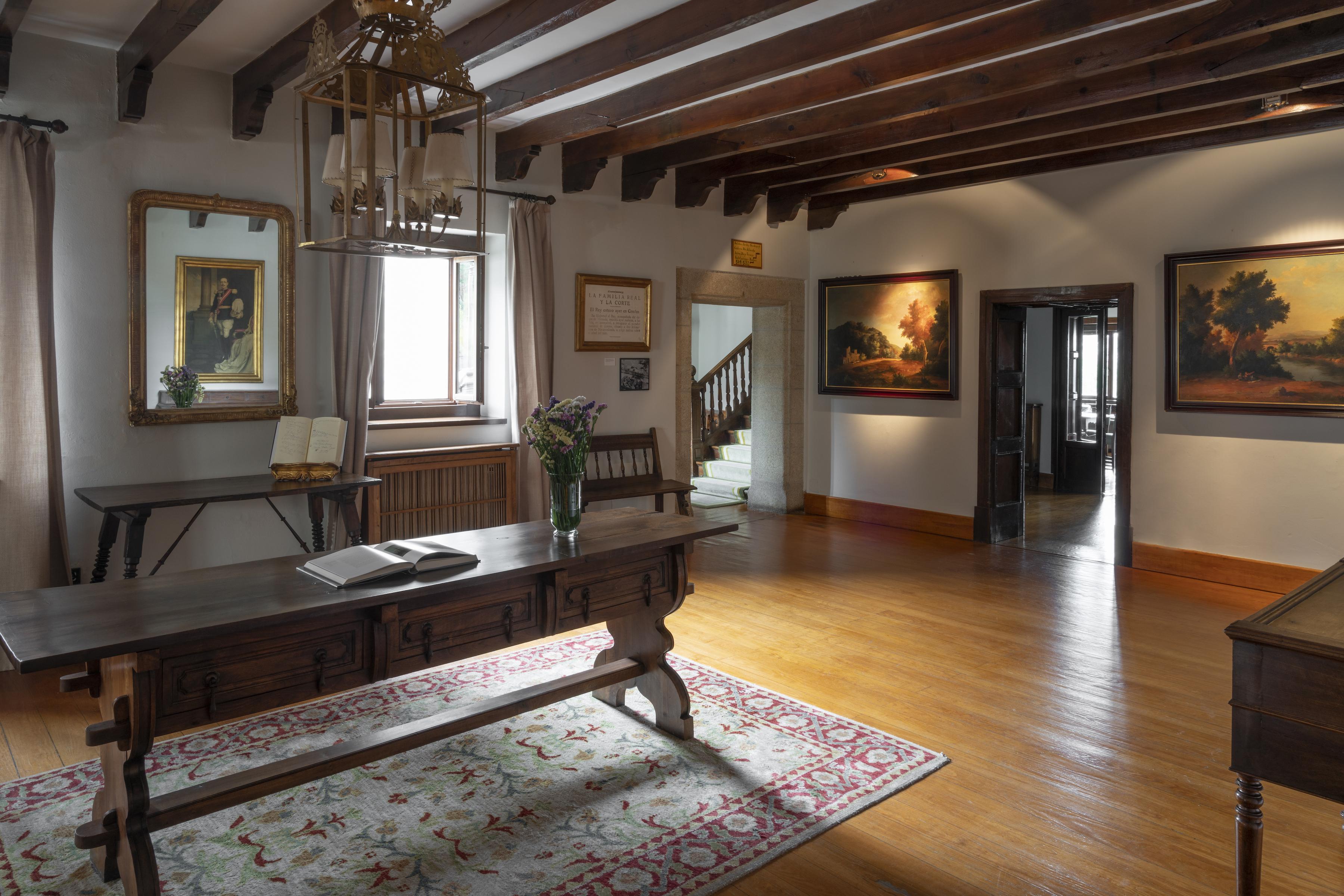 Parador De Gredos Наваредонда де Гредос Екстериор снимка
